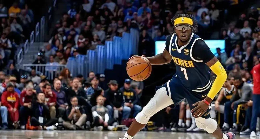 开云体育-穆雷在尤文图斯比赛中最后时刻胜出，出色发挥引发热议！的简单介绍