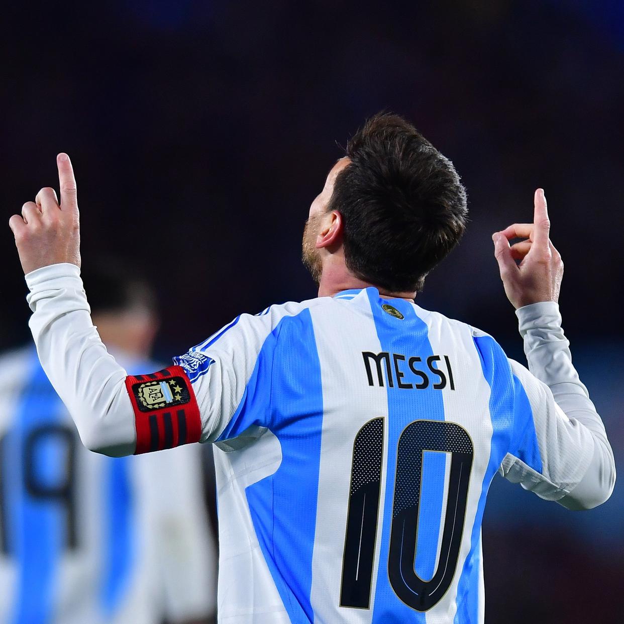 开云体育-包含梅西连续二十场比赛得分超过关键助攻，美国队挑战极限！的词条