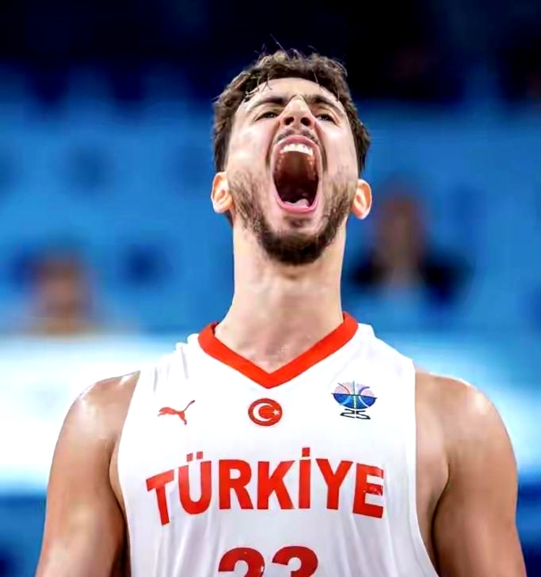 开云体育-字母哥关键节点绝杀，FPX带队取胜！的简单介绍