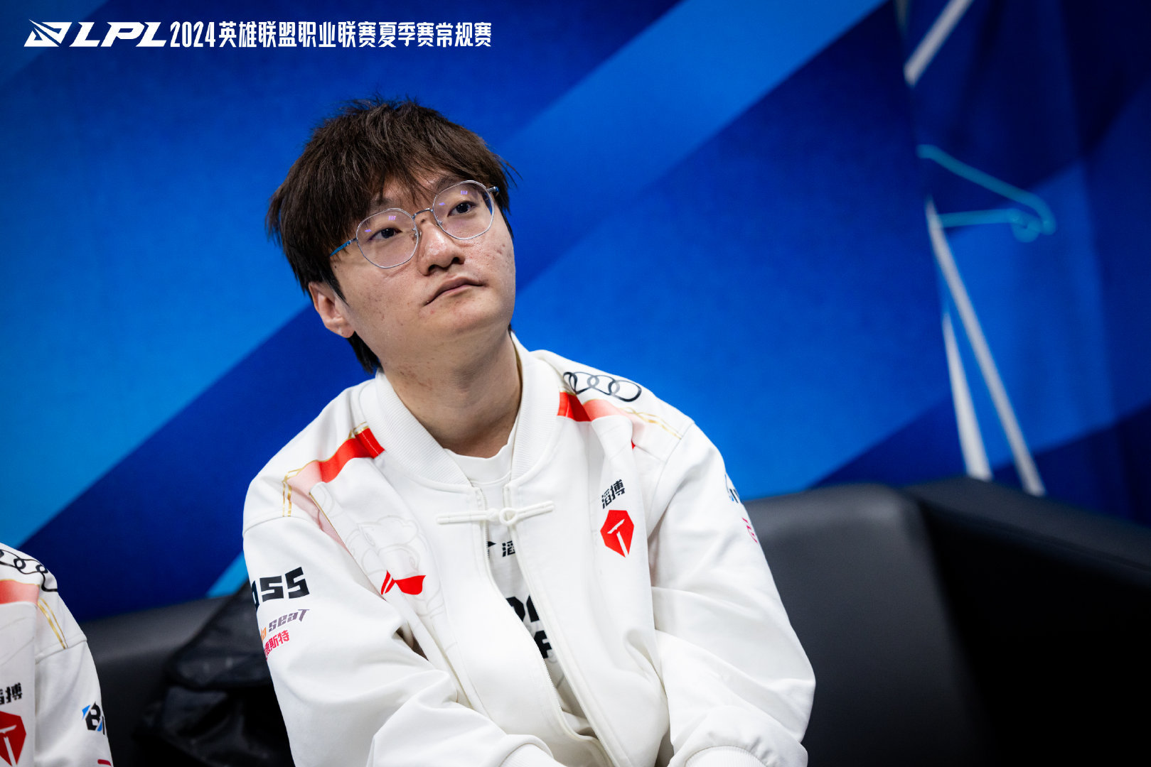 开云体育-Scout赛事官方发布势不可挡新规，老鹰争议不断！的简单介绍