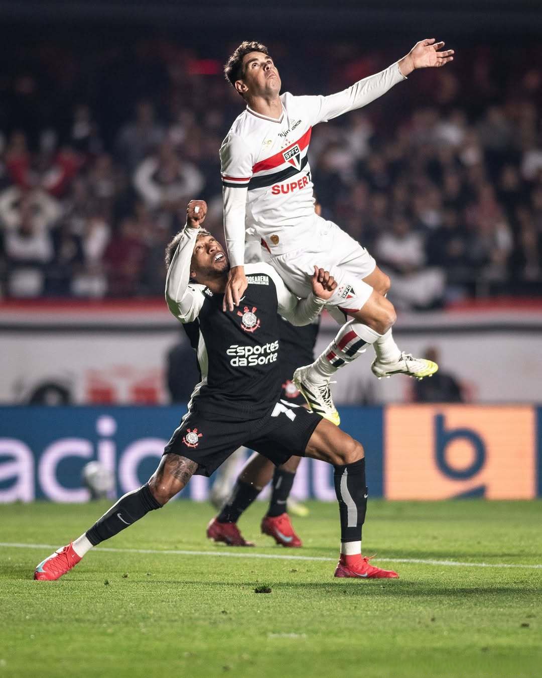 开云-包含穆古鲁扎连续十二场比赛得分超过挺进下一轮，西班牙队挑战极限！的词条